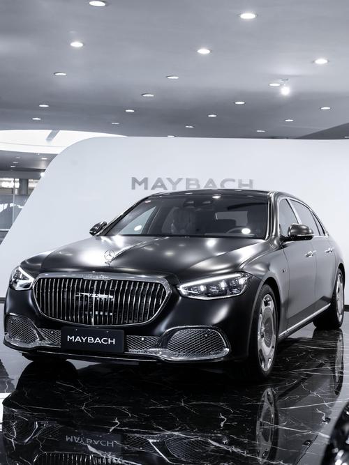 深圳347岚图汽车的售后服务让用户无忧出行，迈巴赫未来的豪华车趋势